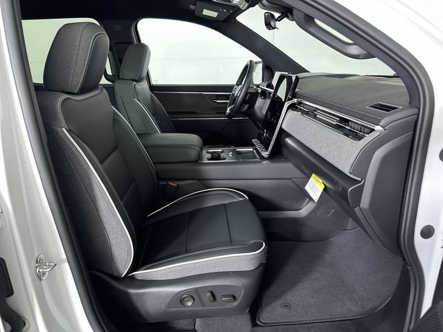 2026 GMC Sierra EV Elevation - Photo 30