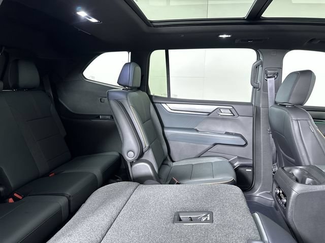 2026 GMC Acadia AT4 - Photo 29