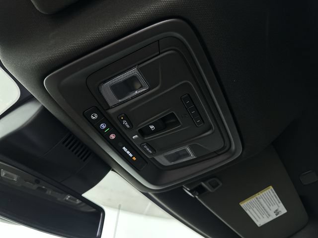 2026 GMC Sierra 1500 SLT - Photo 20