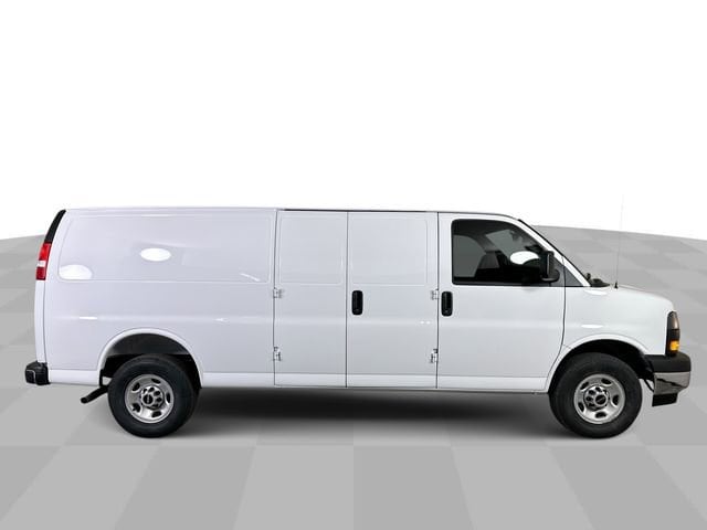 2026 GMC Savana Cargo Work Van - Photo 10
