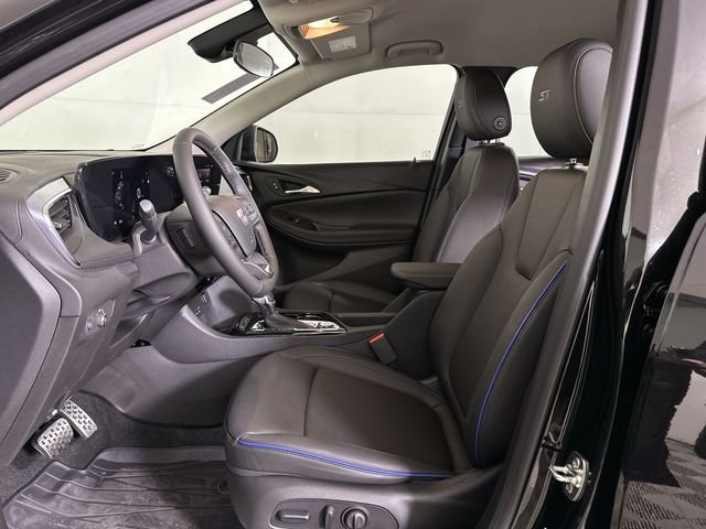 2026 Buick Encore GX Sport Touring - Photo 19