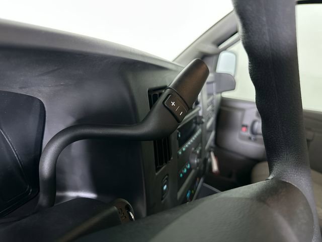 2025 GMC Savana Cargo Work Van - Photo 14