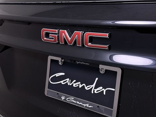 2026 GMC Acadia AT4 - Photo 32