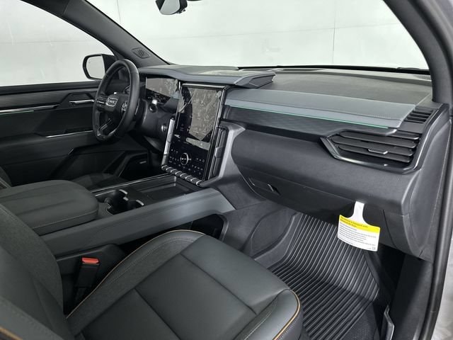 2026 GMC Acadia AT4 - Photo 31