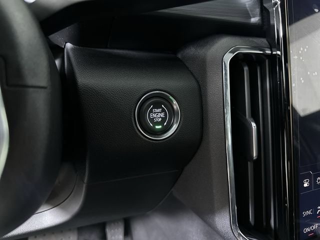 2026 GMC Acadia Elevation - Photo 18