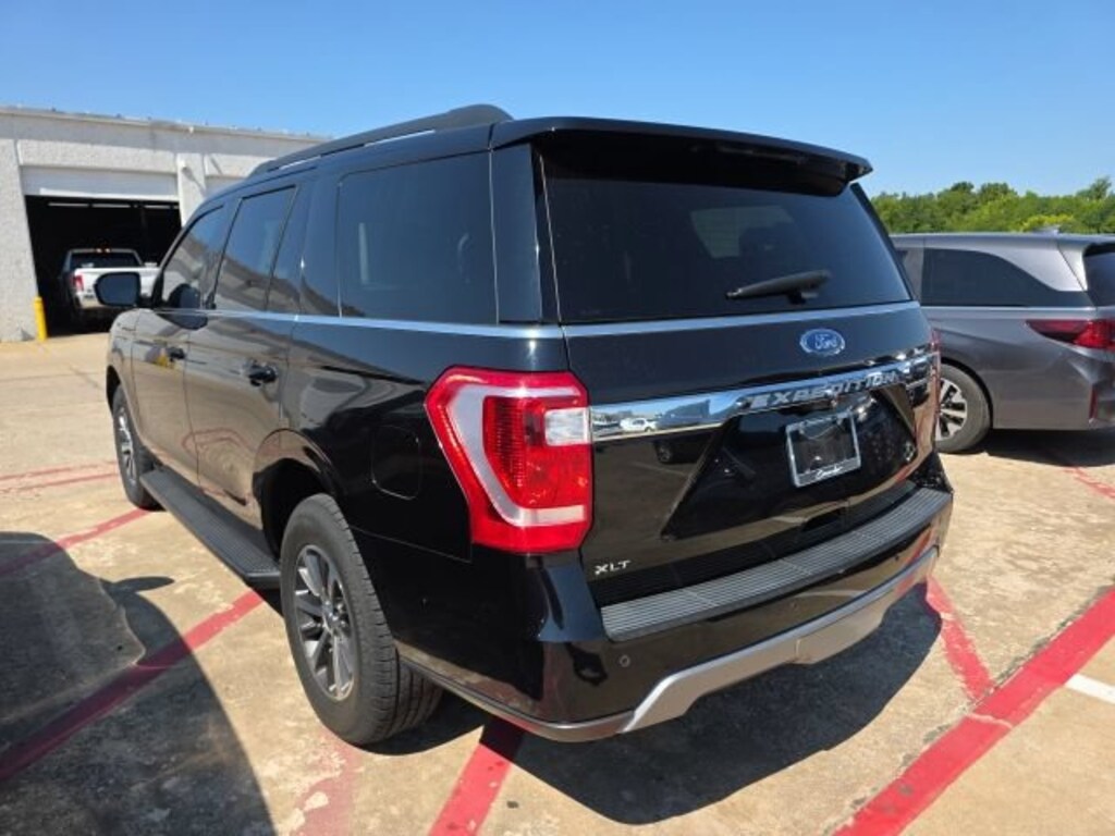 Used 2021 Ford Expedition XLT SUV
