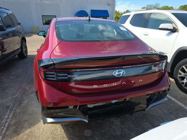 Used 2025 Hyundai Sonata SEL Sedan