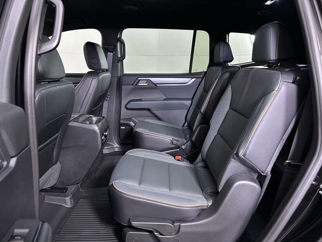 2026 GMC Acadia AT4 - Photo 26