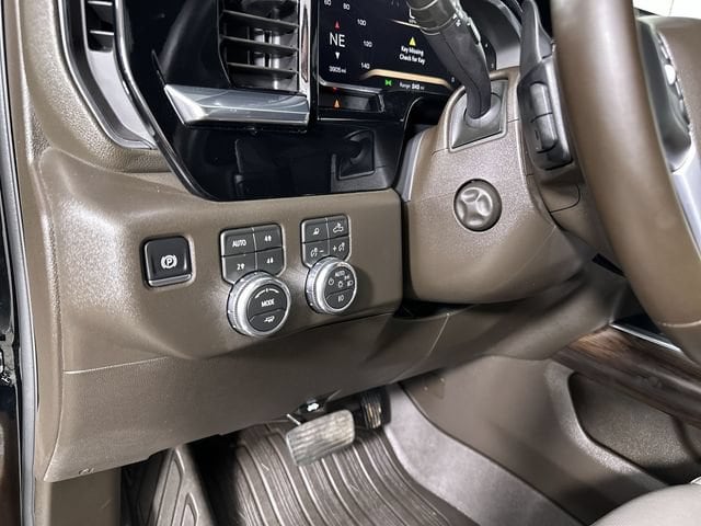 2026 GMC Sierra 1500 SLT - Photo 19