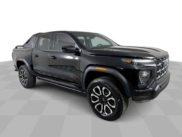 2026 GMC Canyon AT4 - Photo 3