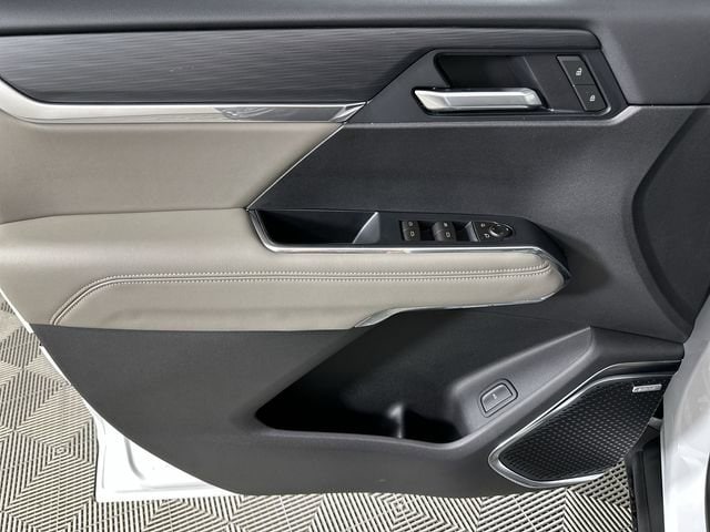 2026 GMC Acadia Elevation - Photo 23