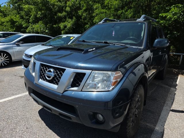 2017 Nissan Frontier 4.0 PRO-4X Crew Cab 4X4 AT's photo