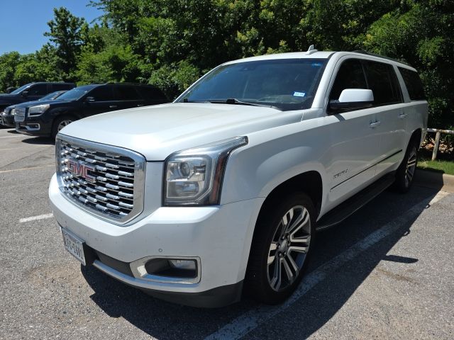 2018 GMC Yukon Denali 2WD's photo