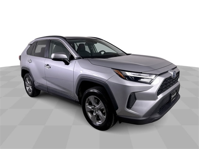 Used 2022 Toyota RAV4 XLE with VIN 4T3RWRFV1NU066766 for sale in Northfield, Minnesota