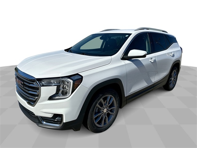 2024 GMC Terrain SLT's photo