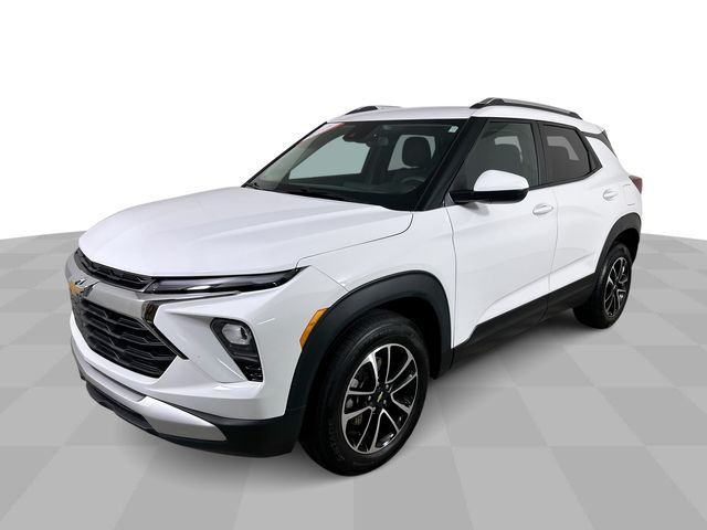 Summit White 2025 Chevrolet Trailblazer SUV / Crossover Four-Wheel Drive 9-Speed Automatic