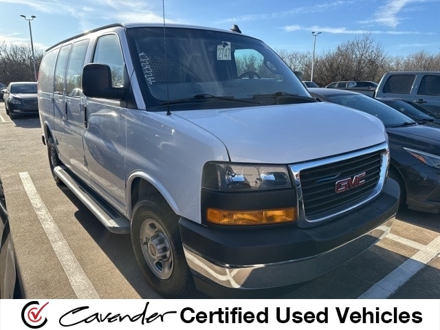 2023 GMC Savana Cargo Work Van's photo