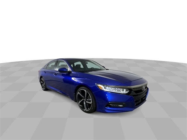 1HGCV1F33KA028086