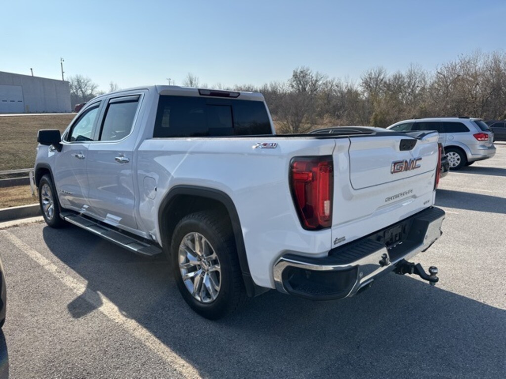 Used 2020 GMC Sierra 1500 SLT Truck