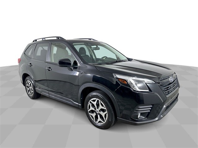 2022 Subaru Forester Premium photo 2