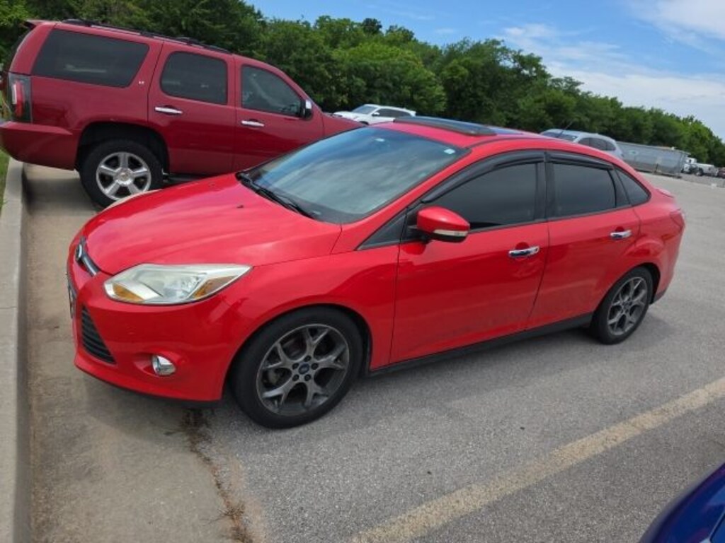 Used 2014 Ford Focus SE Sedan