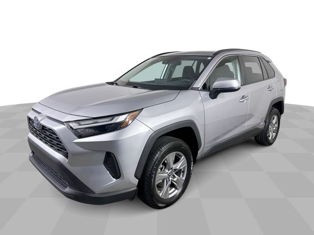  2022 Toyota RAV4 Hybrid XLE AWD   