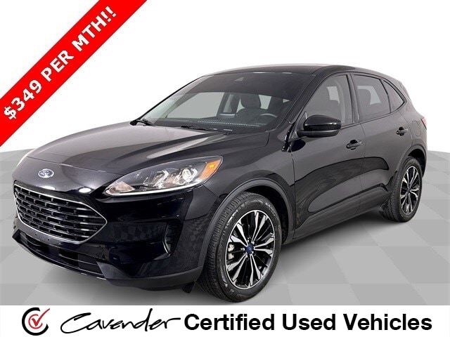 2022 Ford Escape SE's photo