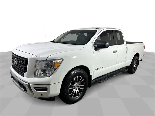 2021 Nissan Titan SV photo 4