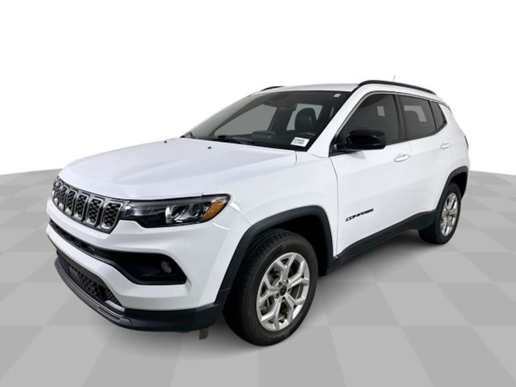 Used 2025 Jeep Compass Latitude SUV