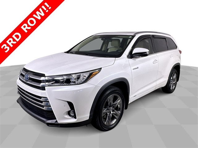 2019 Toyota Highlander Limited Platinum's photo