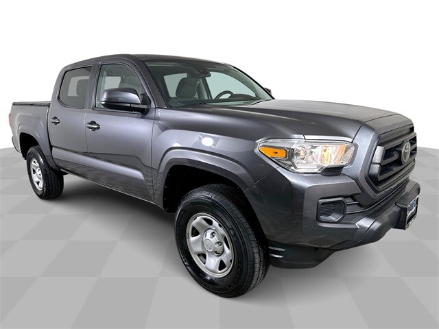 2022 Toyota Tacoma SR photo 2