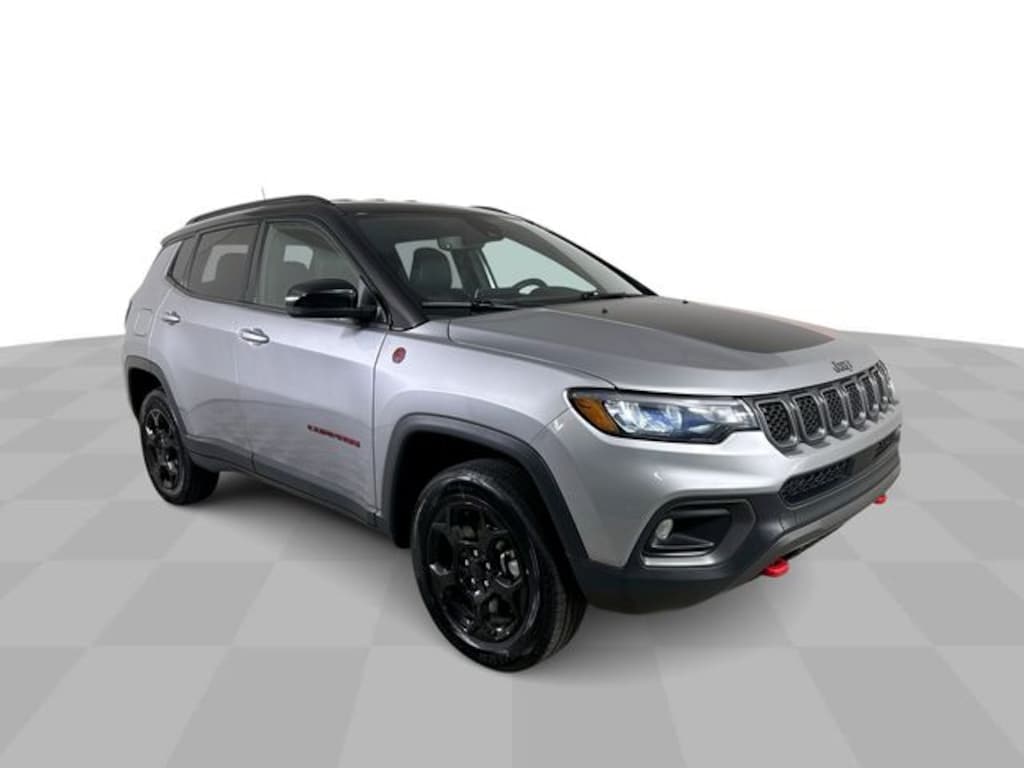 Used 2024 Jeep Compass Trailhawk SUV