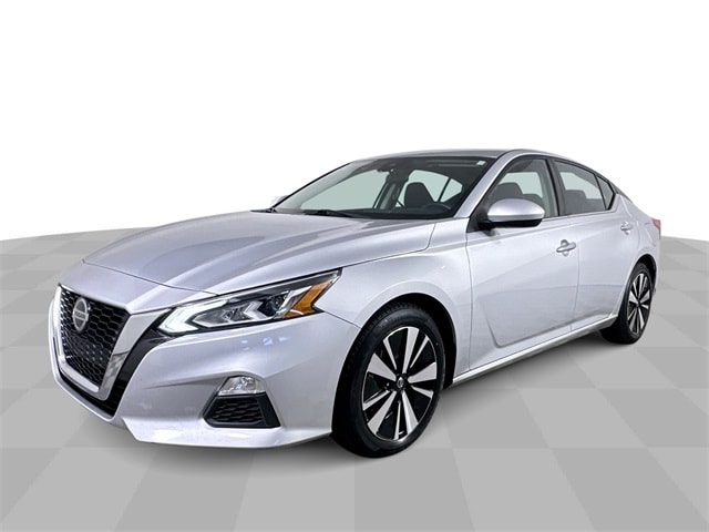 2022 Nissan Altima SV