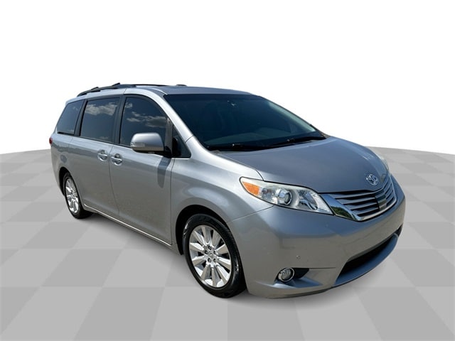 Used 2013 Toyota Sienna Limited with VIN 5TDYK3DCXDS377473 for sale in Midwest City, OK