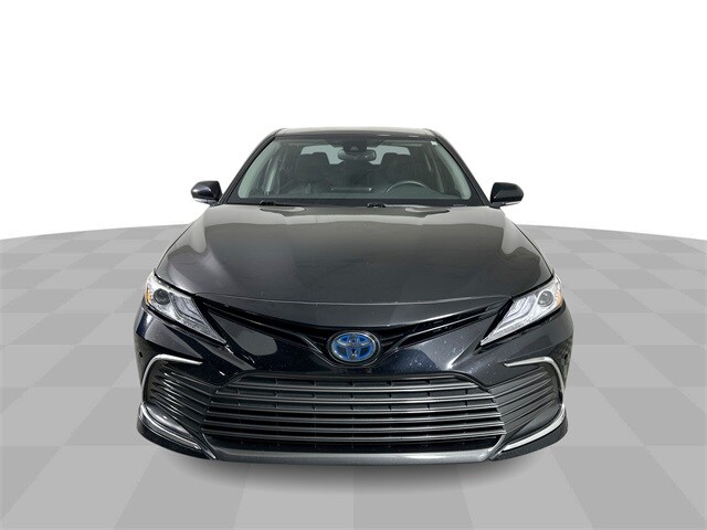 2022 Toyota Camry Hybrid XLE photo 3