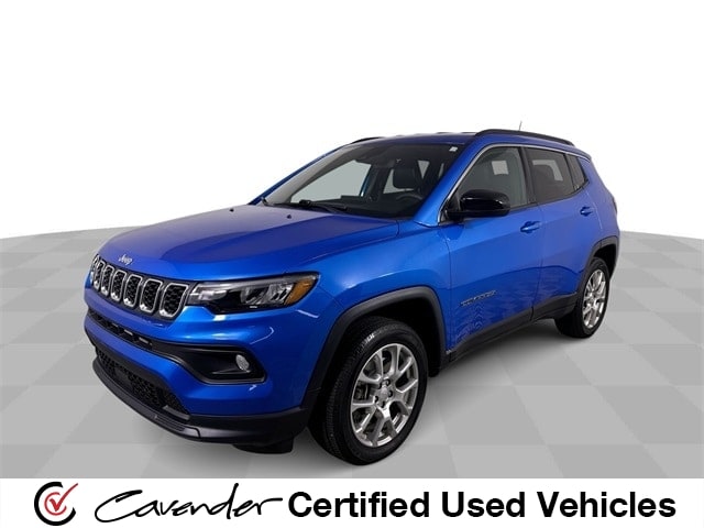 2024 Jeep Compass Latitude Lux's photo