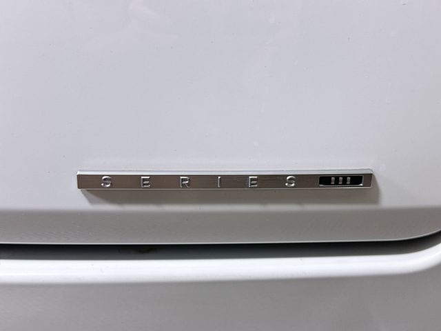 2024 Jeep Wagoneer L Series III - Photo 33