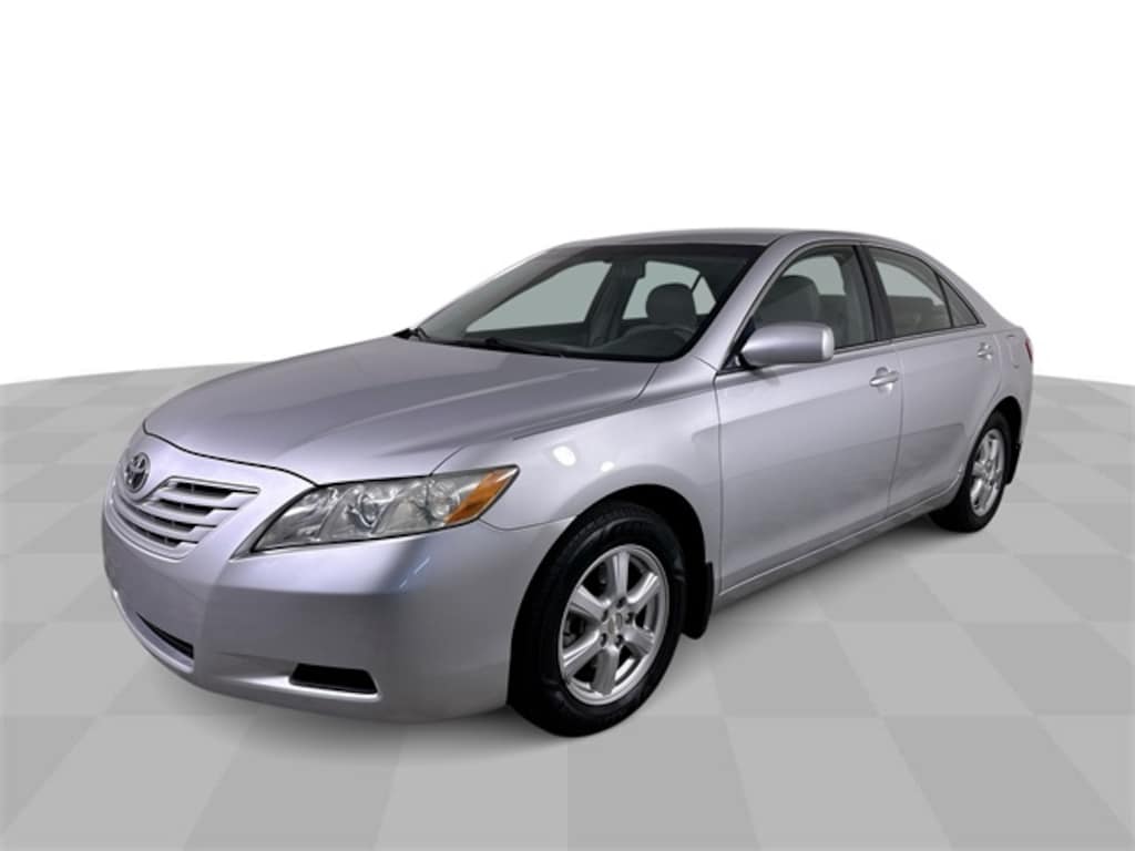 Used 2007 Toyota Camry LE Sedan