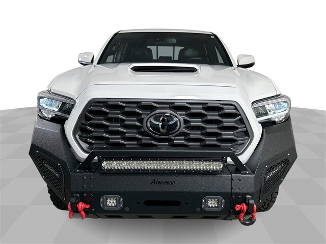 2023 Toyota Tacoma TRD Sport photo 3