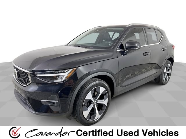 2024 Volvo XC40 B5 Plus Bright AWD's photo