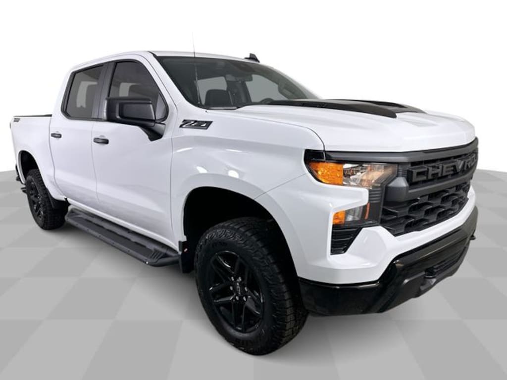 New 2026 Chevrolet Silverado 1500 Custom Trail Boss Truck Crew Cab