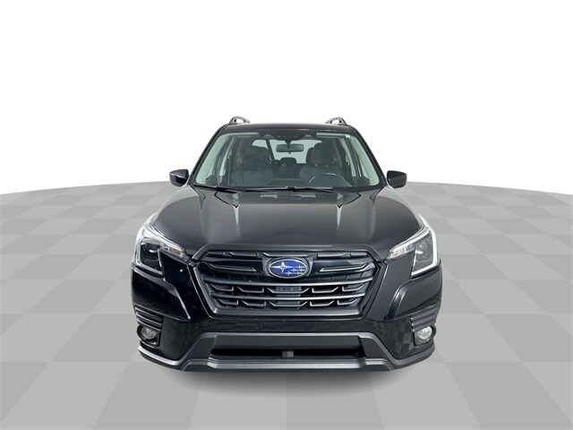 2022 Subaru Forester Premium photo 3
