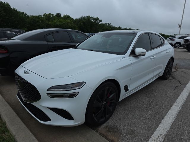 2023 Genesis G70 3.3T Standard's photo