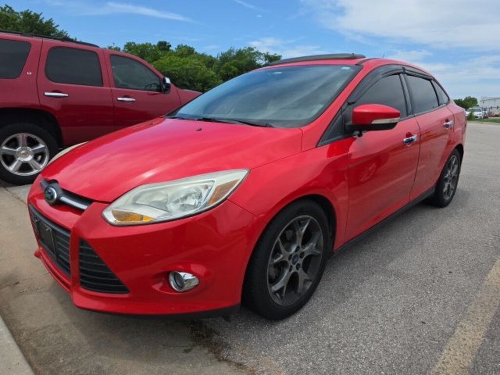 Used 2014 Ford Focus SE Sedan