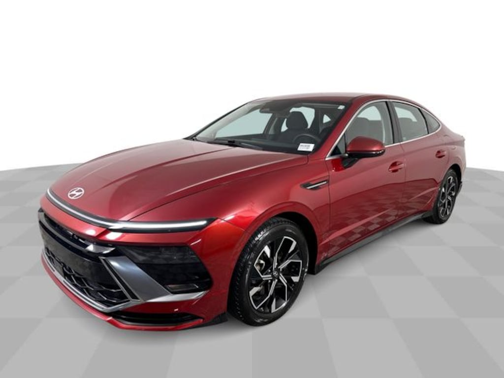 Used 2025 Hyundai Sonata SEL Sedan