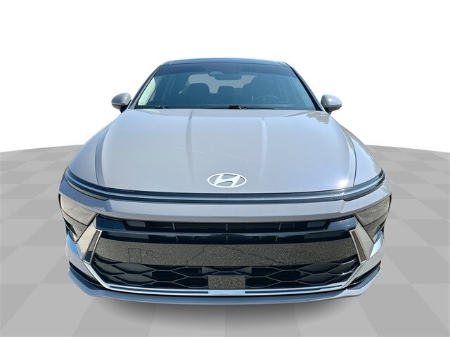 2024 Hyundai Sonata SEL Convenience photo 2