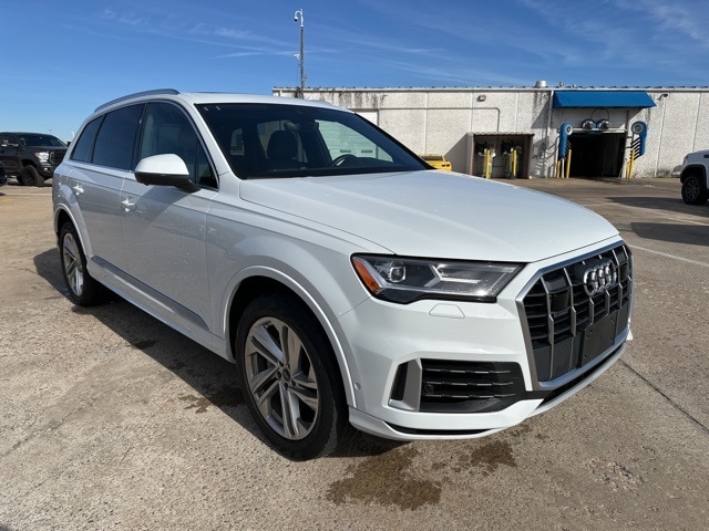 2021 Audi Q7 Premium Plus's photo