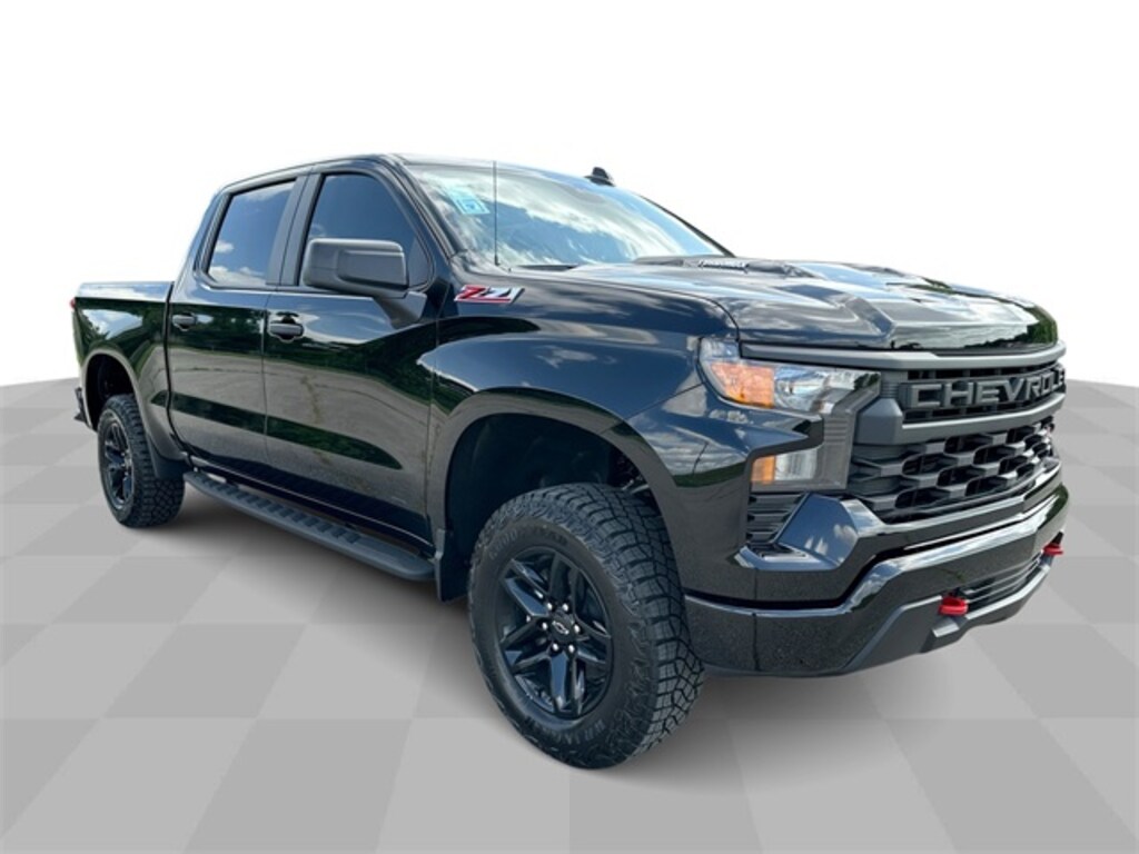 New 2025 Chevrolet Silverado 1500 Custom Trail Boss Truck Crew Cab