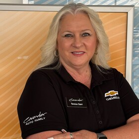 Staff member Teresa Garr from e0ecea890464