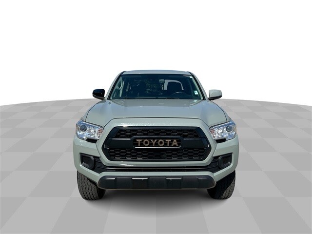 2023 Toyota Tacoma Trail Edition photo 3